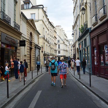 Picasso, Rue Debelleyme 4 Places Paris Extérieur photo